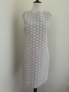 Theory Size 6 Sleeveless Quartrefoil Lattice Pattern Cotton Dress White/Gray