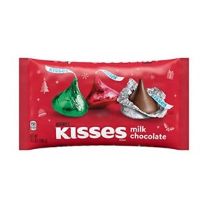 HERSHEY'S KISSES Milk Chocolate, Christmas Candy Bag, 10.1 Ounce (Pack of 1)