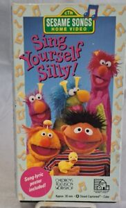 New ListingSesame Street - Sing Yourself Silly (VHS, 1990)