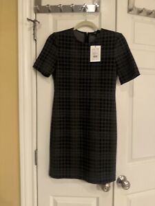 Theory women's dress size 4 Original Price $275
