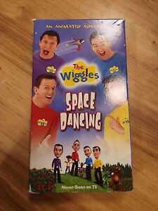 THE WIGGLES - SPACE DANCING (VHS,2003)  NEVER SEEN ON TV