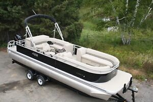 New ListingNew 25 ft  pontoon boat with 115 hp and trailer
