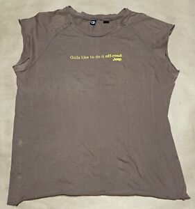 Vintage Alternative Apparel Girls Like To Do It Off-road. Jeep Brown T-Shirt XL