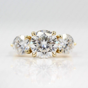 3.50Ctw Round Cut Moissanite Three Stones Engagement Ring Solid 14K Yellow Gold