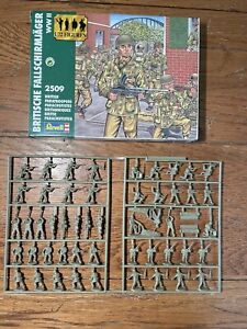 Revell -  1:72 -  WW2 British Paratroopers - Kit 2509 - New!