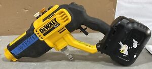 TOOL NOT TESTED. DEWALT Cordless Pressure Washer, Power Cleaner DCPW550.