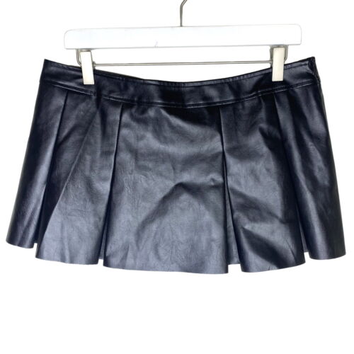 NEW Shein Black Faux Leather Pleated Mini Skirt Skort, School Girl, Size Large