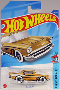 Hot Wheels 2022 Gold '57 Chevy Bel Air #44, Hot Wheels Chevy Bel Air 3/5