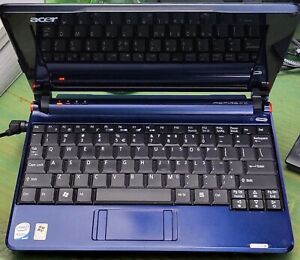 Acer Aspire One ZG5 1.6GHz Portable 10.1” Blue