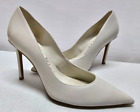 Calvin Klein Womens Size 8 M Shoes Cream/ Off-White Leather Pump Stiletto Heels