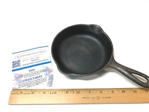 GRISWOLD NO. 2 CAST IRON SKILLET ERIE PA. 703 BLOCK LOGO VERY RARE NICE PIECE