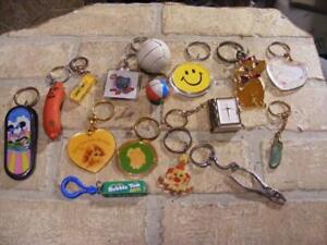 New Listing16 Old Key Chains Hot Dog, Route 66, Mickey Mouse, Bible, Cat, Puppy, Clown etc