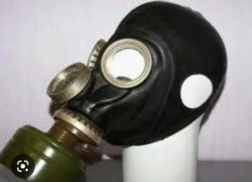 PMG 2   Officer's gas mask.   Ukraine 2023.