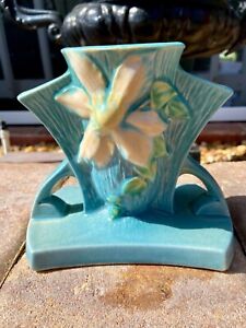 New ListingVintage Roseville Pottery Blue Clematis Vase  192-5