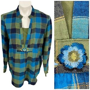 Blair Top Womens 1X Blue Plaid Shirt Floral Embroidery Work Office Cabin Flannel