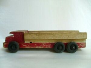 Vintage/Antique Toy Truck Pull Toy Wooden Red Black Wheels Some Damage 11