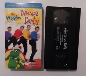 The Wiggles: DANCE PARTY (VHS) Greg, Jeff, Murray, Anthony. VG. Rare. 15 Songs