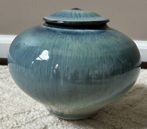 Bill Campbell Signed Pottery 6” Lidded Vase Urn Container Blue Green Glaze NICE