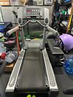 Life Fitness 95Ti Treadmill