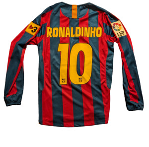 Ronaldinho #10 Barcelona 05/06 Long Sleeve Jersey Size M
