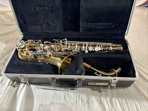 selmer bundy 2 alto saxophone