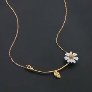 Summer Daisy Leaf Flower Pendant Necklace Choker Chain Lady Women Jewellery Gift