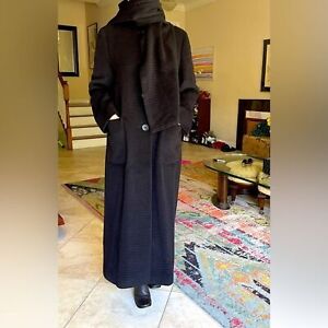 Woman coat size 10