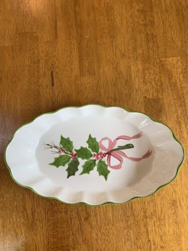 Laurie Gates Christmas Holly And Ribbon Fluted Serving Dish Oblong