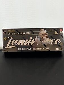 2022 Panini Luminace Football Hobby Box (10 Cards per pack/ 4 packs a box)