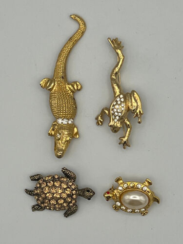 Lot of 4 Animal Theme Brooches