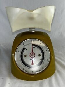 Salter Kitchen Scale Made In Britain Mid Century  Yellow Metric/standard 60-70's