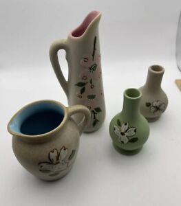 New ListingThe Pigeon Forge Pottery Lot Of 4 Green, Pink Blue, Dogwood Mini Pitcher & Vases