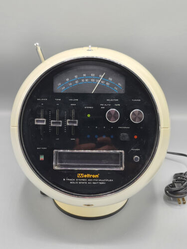 Weltron 2001 Space Ball Retro AM/FM Radio Stereo 8-Track Player