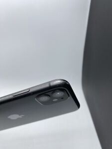 Apple iPhone 11 - 64GB - Black -Unlocked- ACC | See description