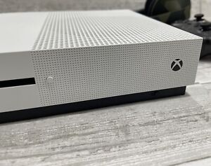 New ListingXbox One S Console 500GB 4K Great Condition Adult Owned Original Owner