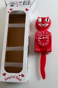 2006 Kit Cat & kitty cat clock red made in usa W/ Original Box
