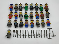 Lego Lot of 24 Western Cowboy Minifigures - Sheriff Bandits ... 90's Vintage (L