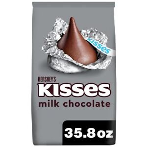 HERSHEY'S KISSES Milk Chocolate Easter Candy Party Pack 35.8 oz