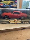 1:18 Scale Ertl American Muscle #32016 Diecast Car 1970 Dodge Challenger R/T