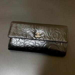 CHANEL Camellia CC Logo Leather Long Bifold Wallet Purse