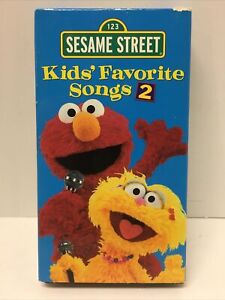 Sesame Street VHS VCR Tape Kids Favorite Songs 2 Video 45 Minutes 2001 Elmo