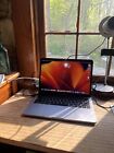 New ListingApple MacBook Pro 2017 13