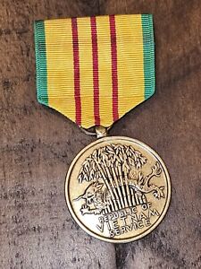 1960s US Army Navy Marine Vietnam Era Campaign Service Medal L@@K!!!