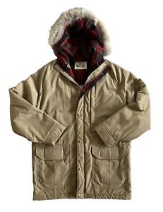 Woolrich Wool Blanket Lined Tan Parka Coat Jacket Mens Size M Fur Hood Trim USA