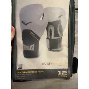 New ListingEverlast pro style Elite training gloves size 12oz