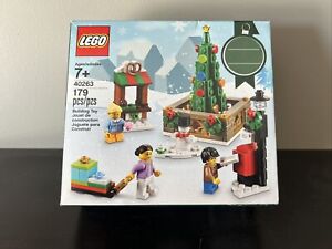 LEGO Holiday Christmas Winter Village Town Square 40263 (Open w/ All Pieces)