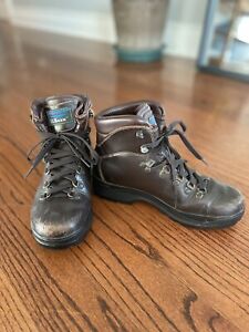 LL Bean Leather Cresta Hiking Boots Women’s Sz 7.5 Italy Gore-Tex Vibram