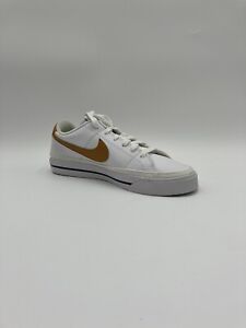 NWD Nike Court Legacy NN Women's Casual White Size 6.5 DH3161-105 LEFT SHOE ONLY
