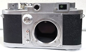 Minolta 35 Model II Rangefinder Film Camera For Parts or Repair No. 96097