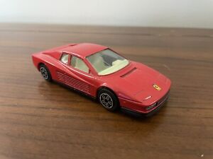 Burago 1984 Ferrari Testarossa 1:43 Diecast Metal Model Car Red